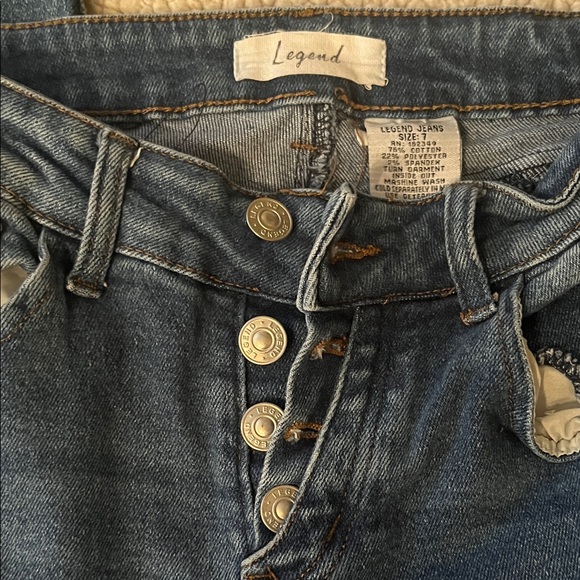 Assorted Jeans Collection - Picture 6 of 15